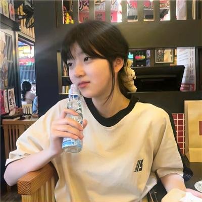 独眼女孩